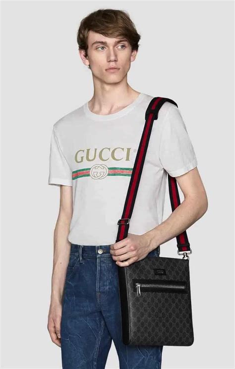 borsello gucci uomo nero con striscia|Borselli Firmati e in Pelle Uomo .